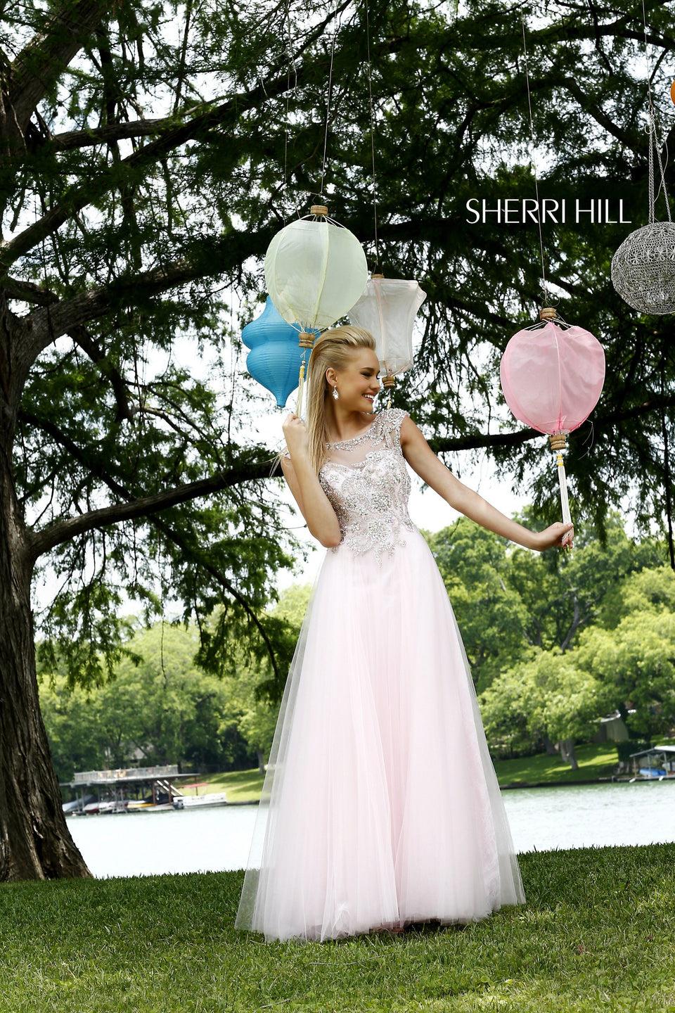 sherri hill 3885
