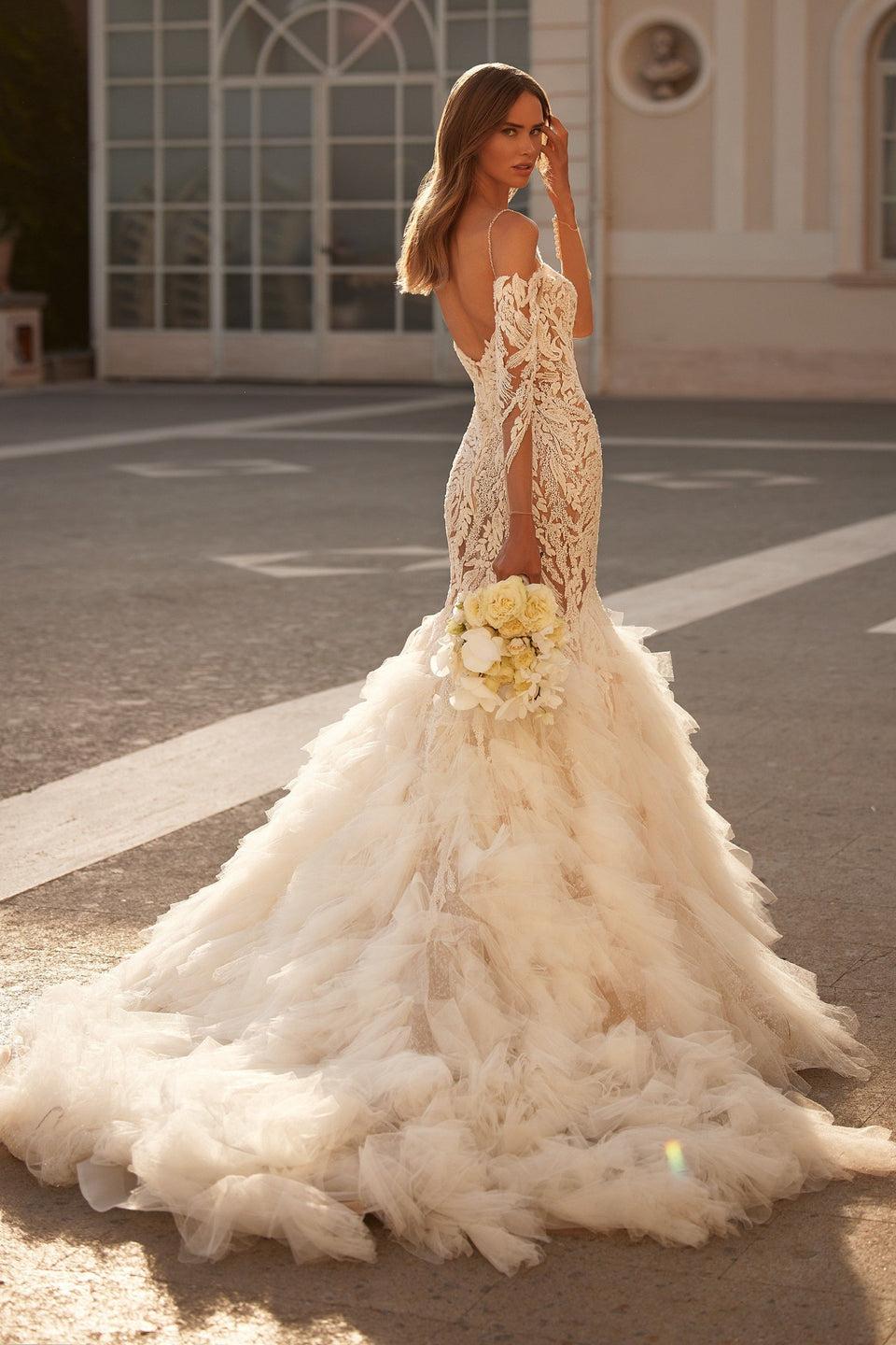 sherri hill 81107