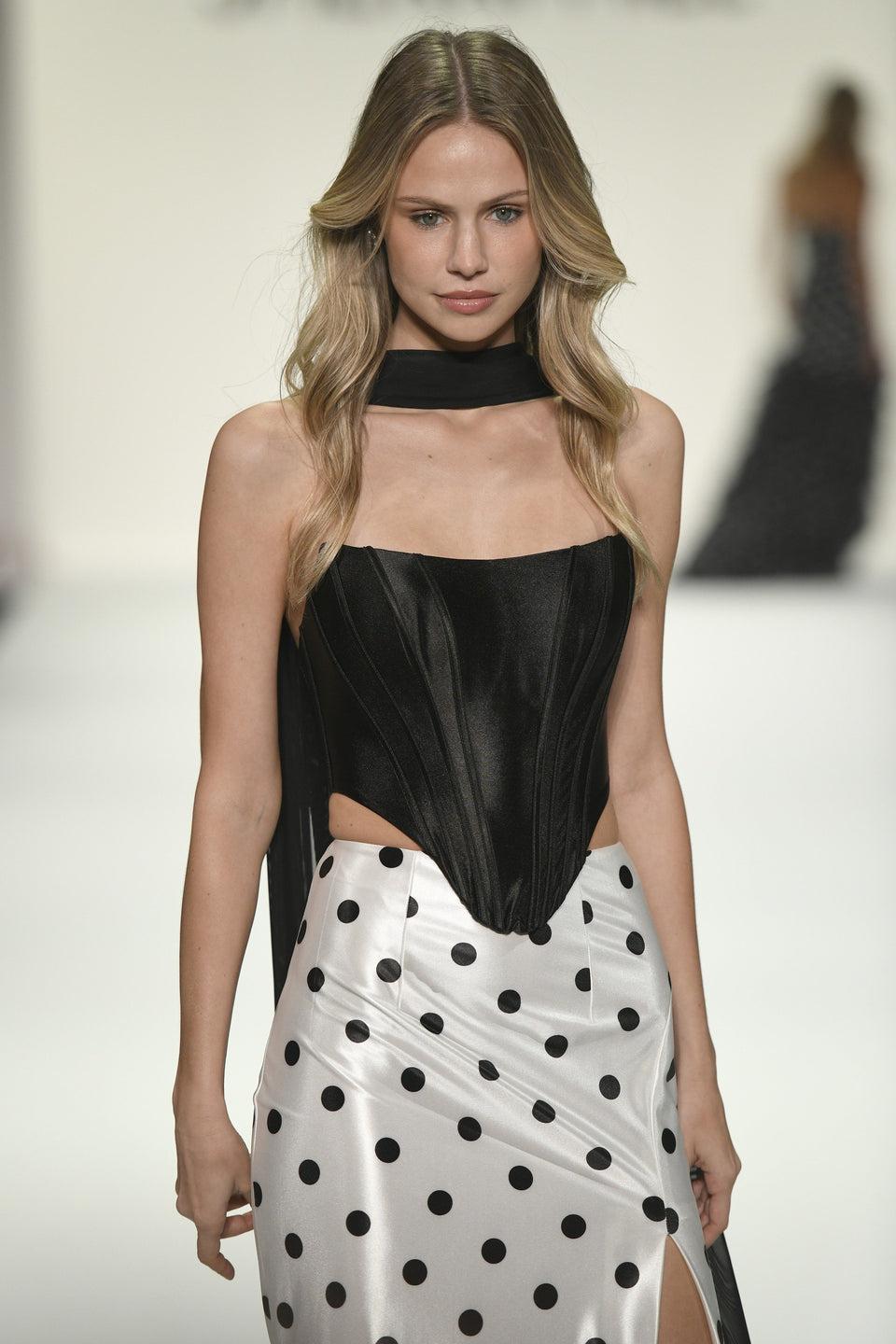 sherri hill Two piece gown with strapless corset bodice a polka dot skirt with slit and a neck scarf sherri hill Two piece gown with strapless corset bodice a polka dot skirt with slit and a neck scarf